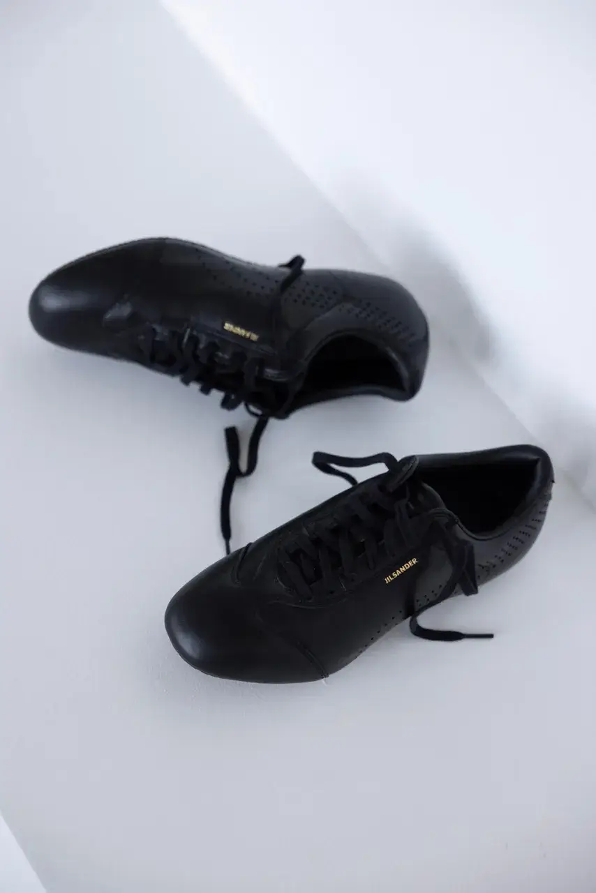 JIL SANDER AND PUMA PREVIEW SS27 SPEEDCAT Overview of the upcoming Jil Sander and Puma sneaker collaboration presented during Milan Fashion Week for the Spring/Summer 2027 season. (image 2 of 6)