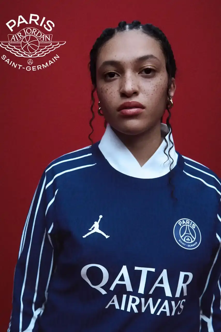 Jordan Brand/PSG PSG players wearing the new Jordan Wings x PSG fourth kit, featuring the Wings logo on the chest with Jumpman and PSG emblems (image 2 of 10)