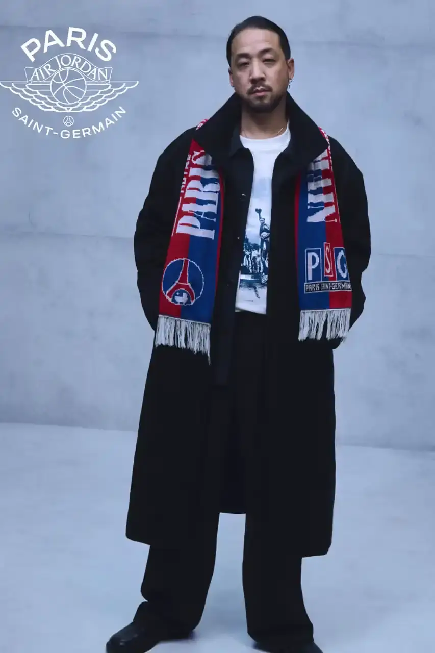 Jordan Brand/PSG PSG players wearing the new Jordan Wings x PSG fourth kit, featuring the Wings logo on the chest with Jumpman and PSG emblems (image 4 of 10)