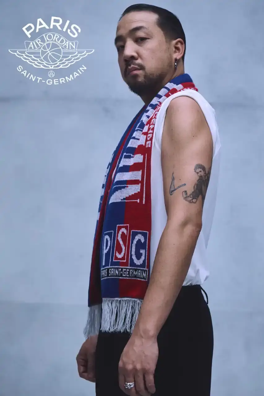 Jordan Brand/PSG PSG players wearing the new Jordan Wings x PSG fourth kit, featuring the Wings logo on the chest with Jumpman and PSG emblems (image 3 of 10)