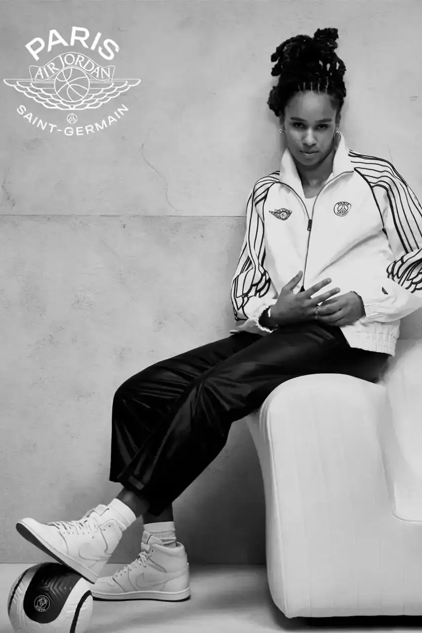 Jordan Brand/PSG PSG players wearing the new Jordan Wings x PSG fourth kit, featuring the Wings logo on the chest with Jumpman and PSG emblems (image 8 of 10)