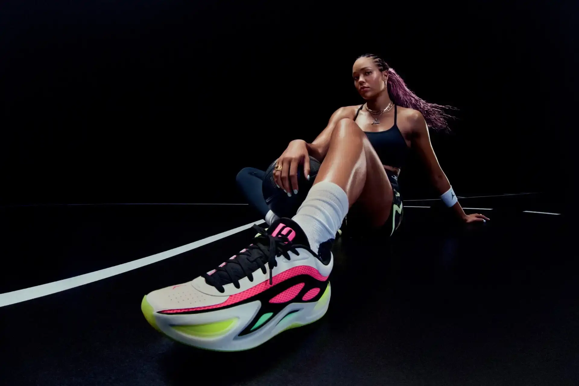 Article about Jordan Brand's Heir Series 2 basketball shoe release, featuring design improvements based on player feedback for women's basketball performance.