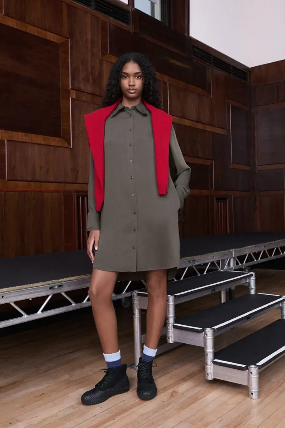 JW ANDERSON X UNIQLO FALL/WINTER 2026 ARRIVES OCTOBER 15 image describing the JW Anderson x UNIQLO Fall/Winter 2026 collection of 29 pieces, with details on outerwear, knitwear, accessories and the October 15 release. (image 14 of 20)