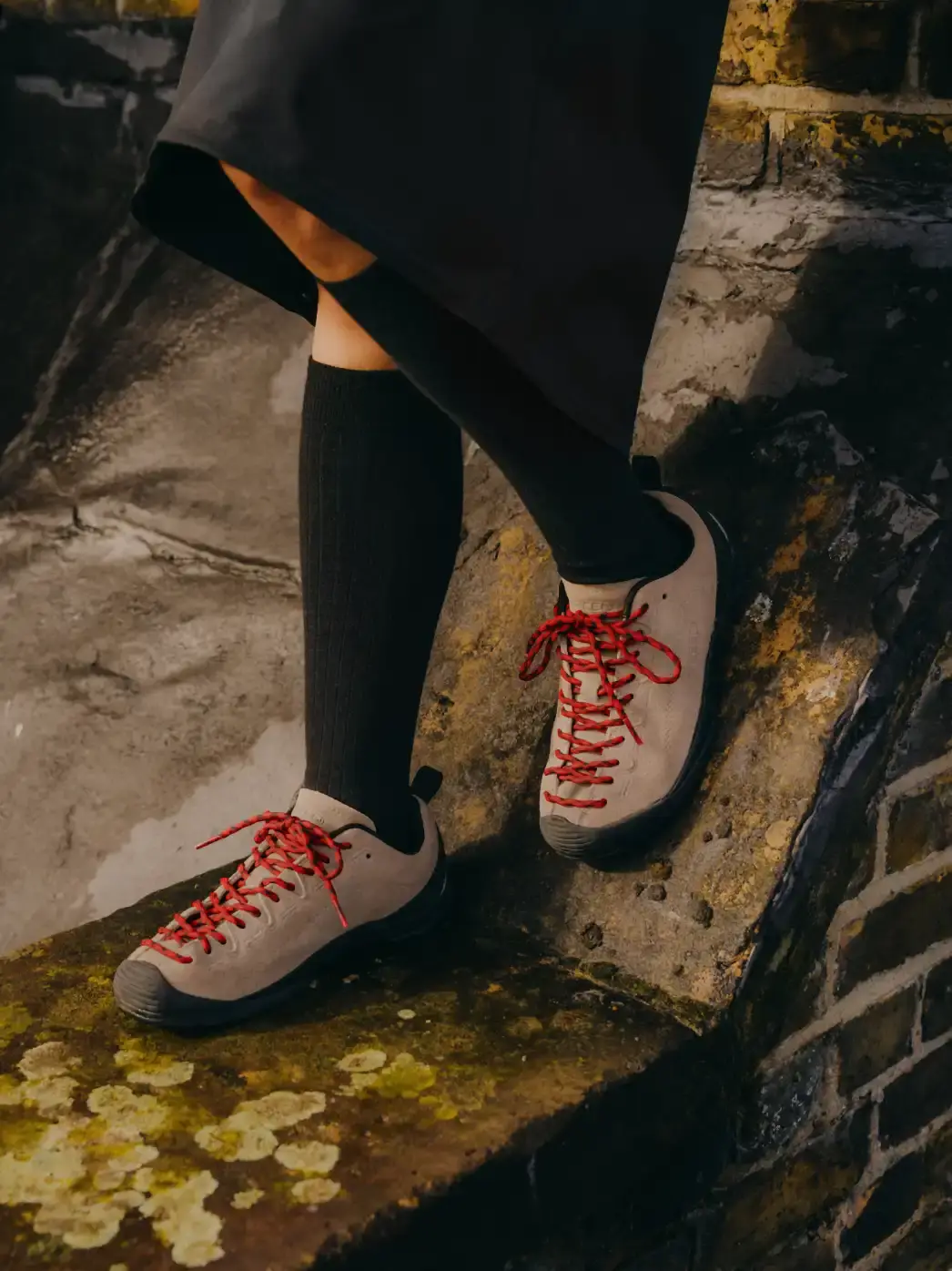 KEEN EXPANDS JASPER LINE WITH ZIONIC MODEL image about KEEN's new Jasper Zionic sneaker, combining climbing shoe design with hiking performance for versatile outdoor use. (image 6 of 6)