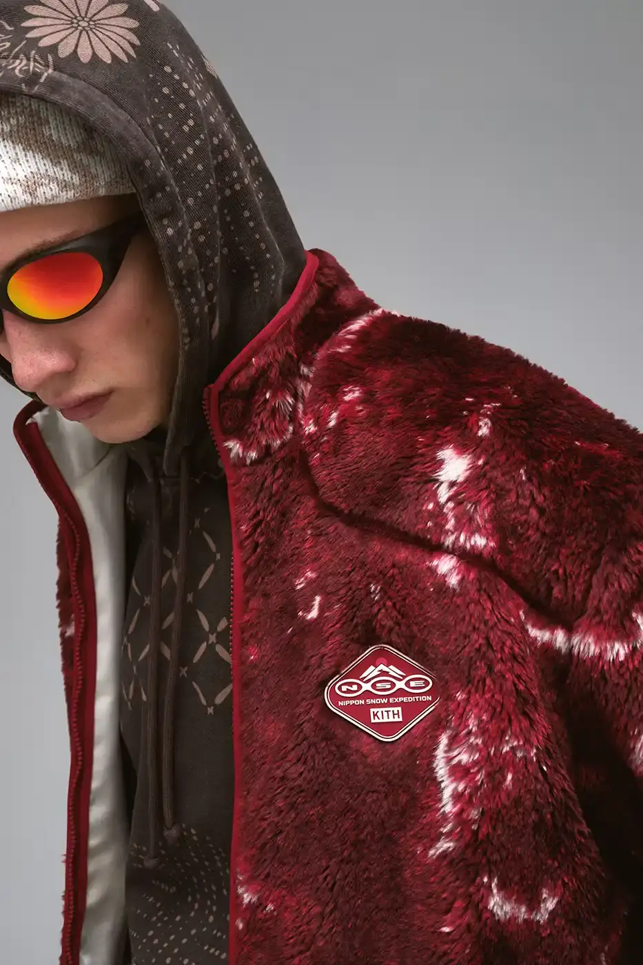KITH AND COLUMBIA LAUNCH ALPINE COLLECTION Kith for Columbia NSE collection featuring technical ski jackets, snowboards, and alpine equipment inspired by Japanese mountain landscapes. (image 17 of 18)