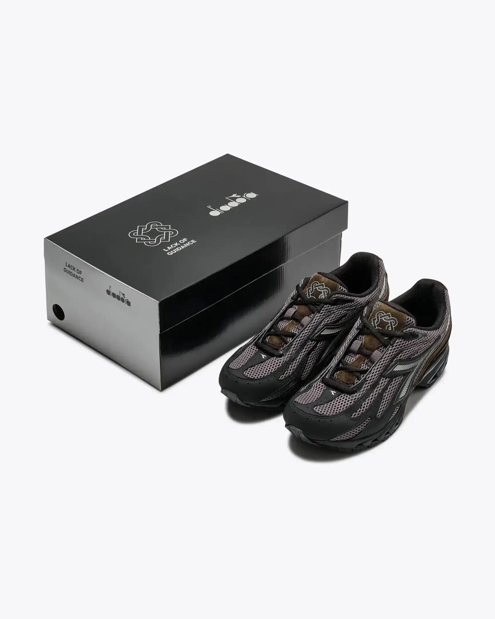 LACK OF GUIDANCE AND DIADORA DROP NEW COLLECTION image about the second collaborative clothing collection between Lack of Guidance and Diadora, inspired by Italian football history. (image 4 of 11)