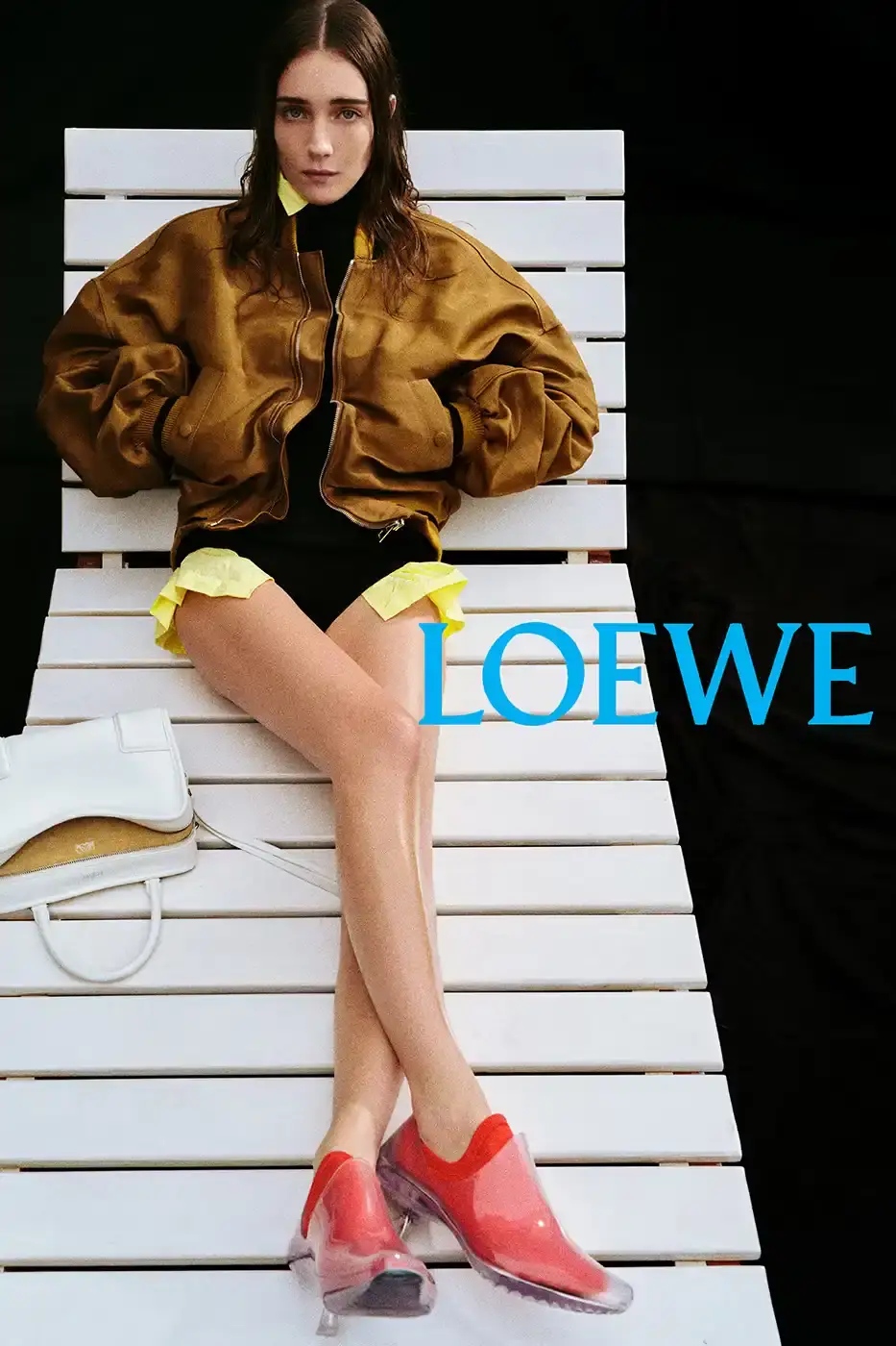 LOEWE SPRING SUMMER 2026 CAMPAIGN GUIDE image detailing the Loewe Spring Summer 2026 fashion campaign. The text describes clothing designs, campaign actors, and release schedules. (image 22 of 25)