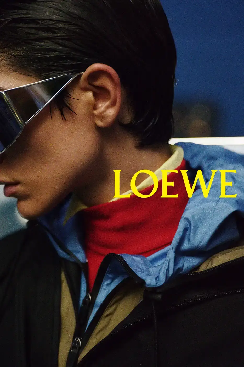 LOEWE SPRING SUMMER 2026 CAMPAIGN GUIDE image detailing the Loewe Spring Summer 2026 fashion campaign. The text describes clothing designs, campaign actors, and release schedules. (image 13 of 25)