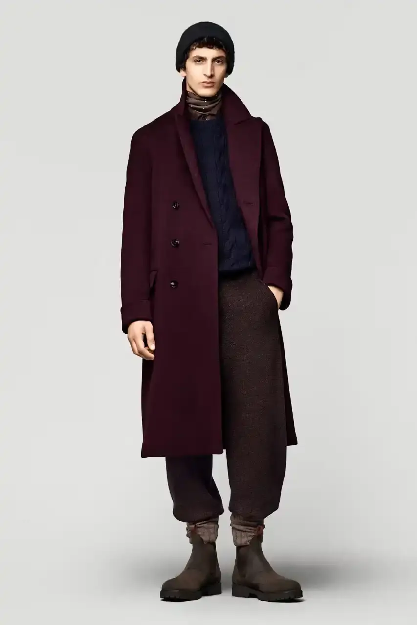 LORO PIANA TAKES EQUESTRIAN CUES FOR FALL/WINTER 2025-26 LORO PIANA TAKES EQUESTRIAN CUES FOR FALL/WINTER 2025-26 (image 12 of 49)