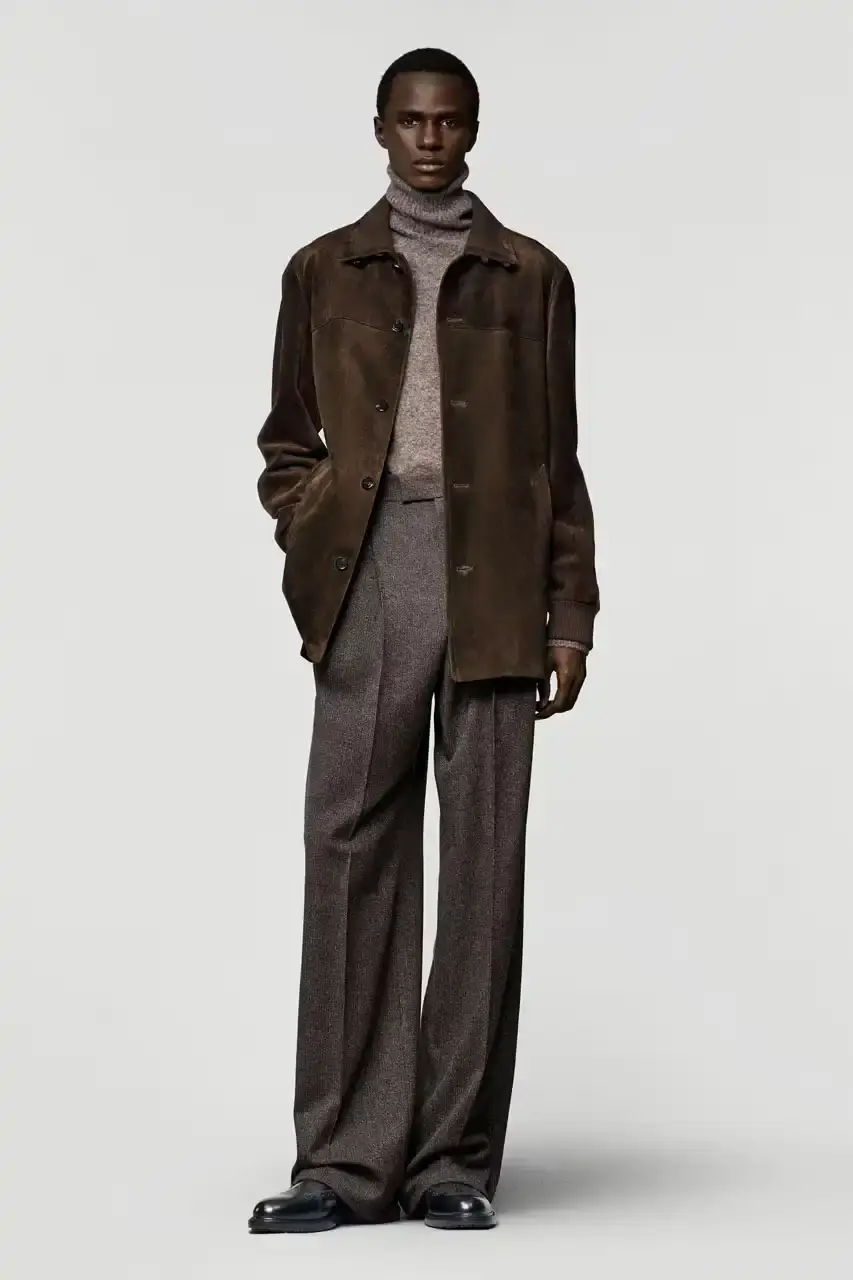 LORO PIANA TAKES EQUESTRIAN CUES FOR FALL/WINTER 2025-26 LORO PIANA TAKES EQUESTRIAN CUES FOR FALL/WINTER 2025-26 (image 42 of 49)