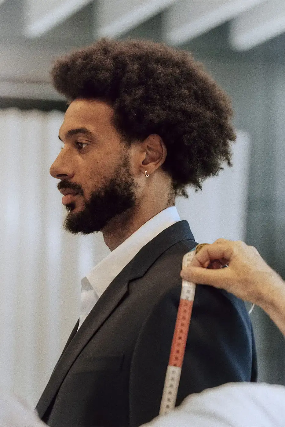 LOUIS VUITTON DESIGNS REAL MADRID SUITS image detailing the formal wear collection designed by Louis Vuitton for Real Madrid sports teams. (image 11 of 17)