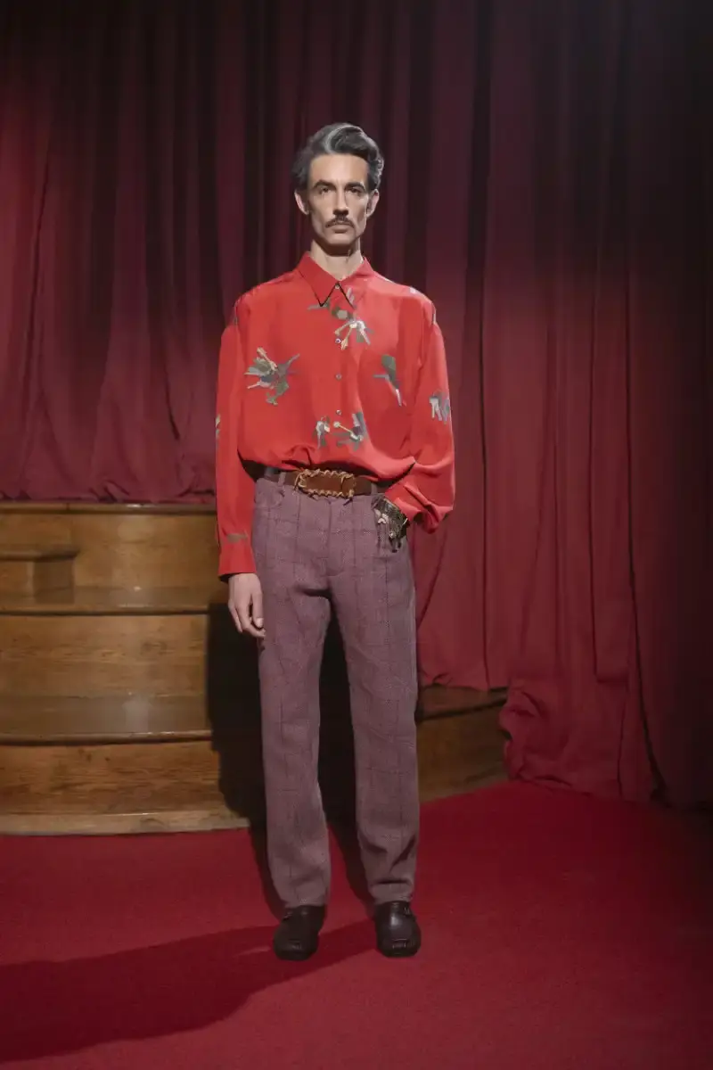 MAGLIANO SHOWS PROVINCIAL STYLE FOR FALL/WINTER 2026 Magliano Fall/Winter 2026 collection features provincial-inspired designs with textured fabrics and layered silhouettes paris fashion week (image 7 of 22)