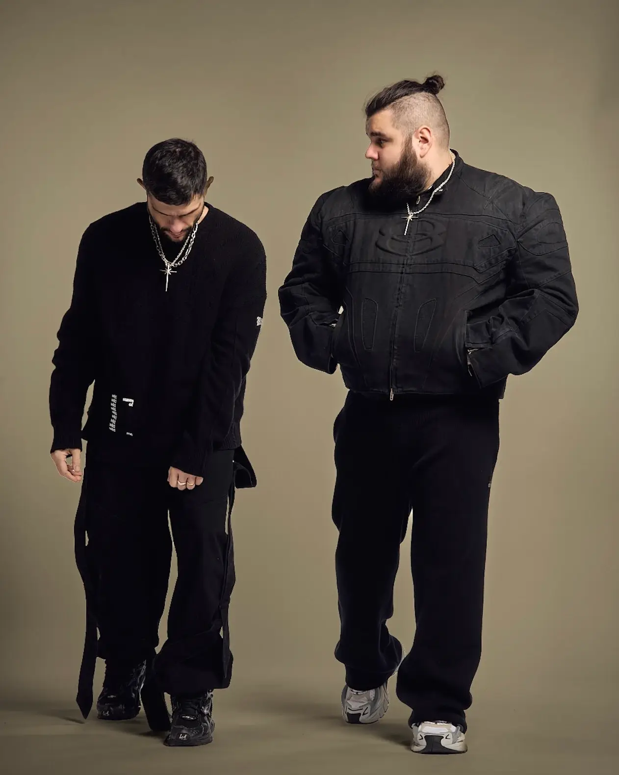 EMO-TECH MEETS POP DISCIPLINE: MATHAME AND BONN DROP FOLLOW Mathame officially release Follow tomorrow, July 24, featuring vocalist BONN. (image 2 of 5)