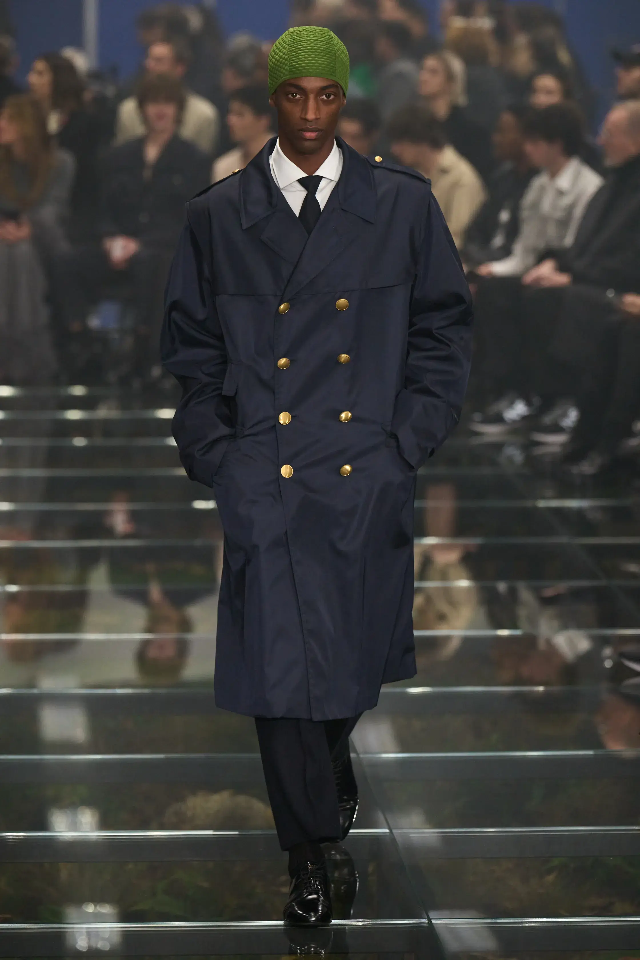 Prada | Vogue Runway (image 15 of 15)
