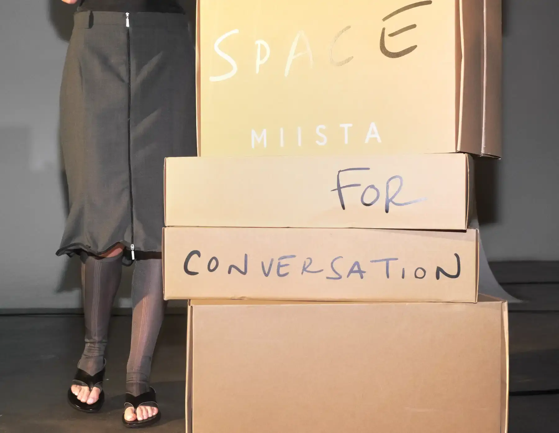 MIISTA AND LOST PROPERTY HOST HOXTON LECTURE SERIES article summarizes a lecture series titled The Silence That Speaks featuring four speakers at a Miista event in London. (image 6 of 13)