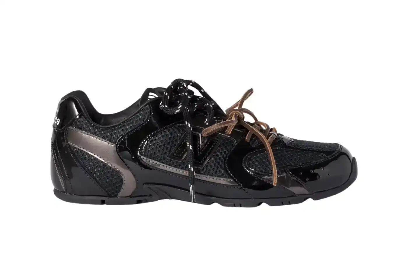 MIU MIU X NEW BALANCE 530SL DROPS image about the latest Miu Miu and New Balance sneaker collaboration featuring three colorways with premium materials and luxury design elements. (image 5 of 12)