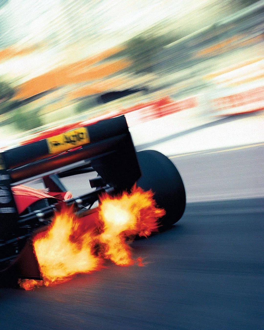 MONACO'S MARVEL: ENGINEERING WONDERS AND RACING LEGENDS AT THE F1 GRAND PRIX (image 2 of 7)