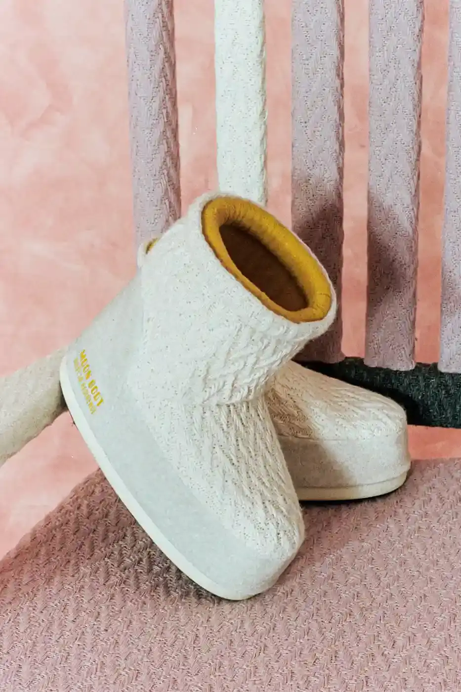 MOON BOOT AND GUEST IN RESIDENCE DROP WINTER 2025 COLLECTION Fashion collaboration between Moon Boot and Guest in Residence by Gigi Hadid introduces 16 winter boot styles with landscape prints, alpaca wool blends, and bead charm details. (image 11 of 15)