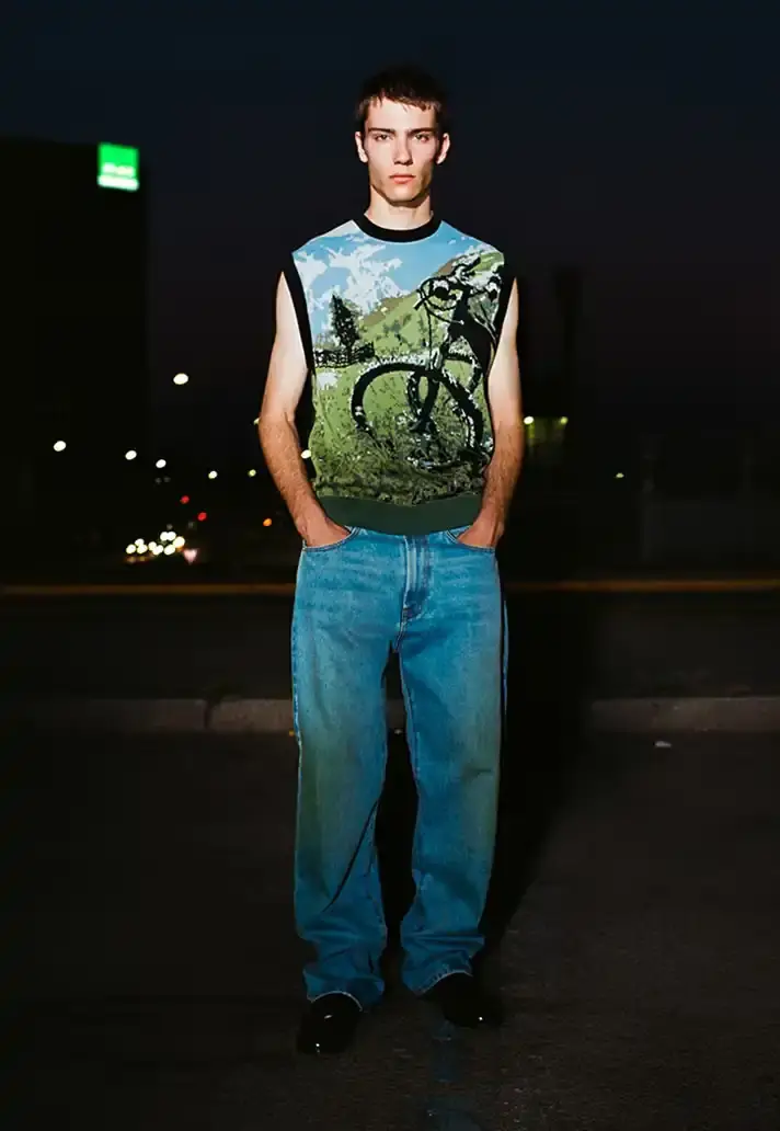 MSGM SS26 TAKES CUES FROM STREET CYCLING image about fashion designer Massimo Giorgetti's Spring/Summer 2026 collection for MSGM brand, inspired by cycling culture and featuring collaboration with Milan cyclists. (image 27 of 34)
