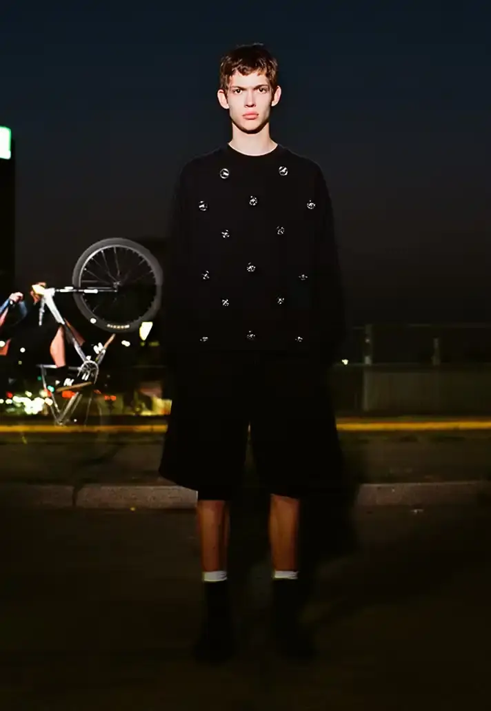 MSGM SS26 TAKES CUES FROM STREET CYCLING image about fashion designer Massimo Giorgetti's Spring/Summer 2026 collection for MSGM brand, inspired by cycling culture and featuring collaboration with Milan cyclists. (image 26 of 34)