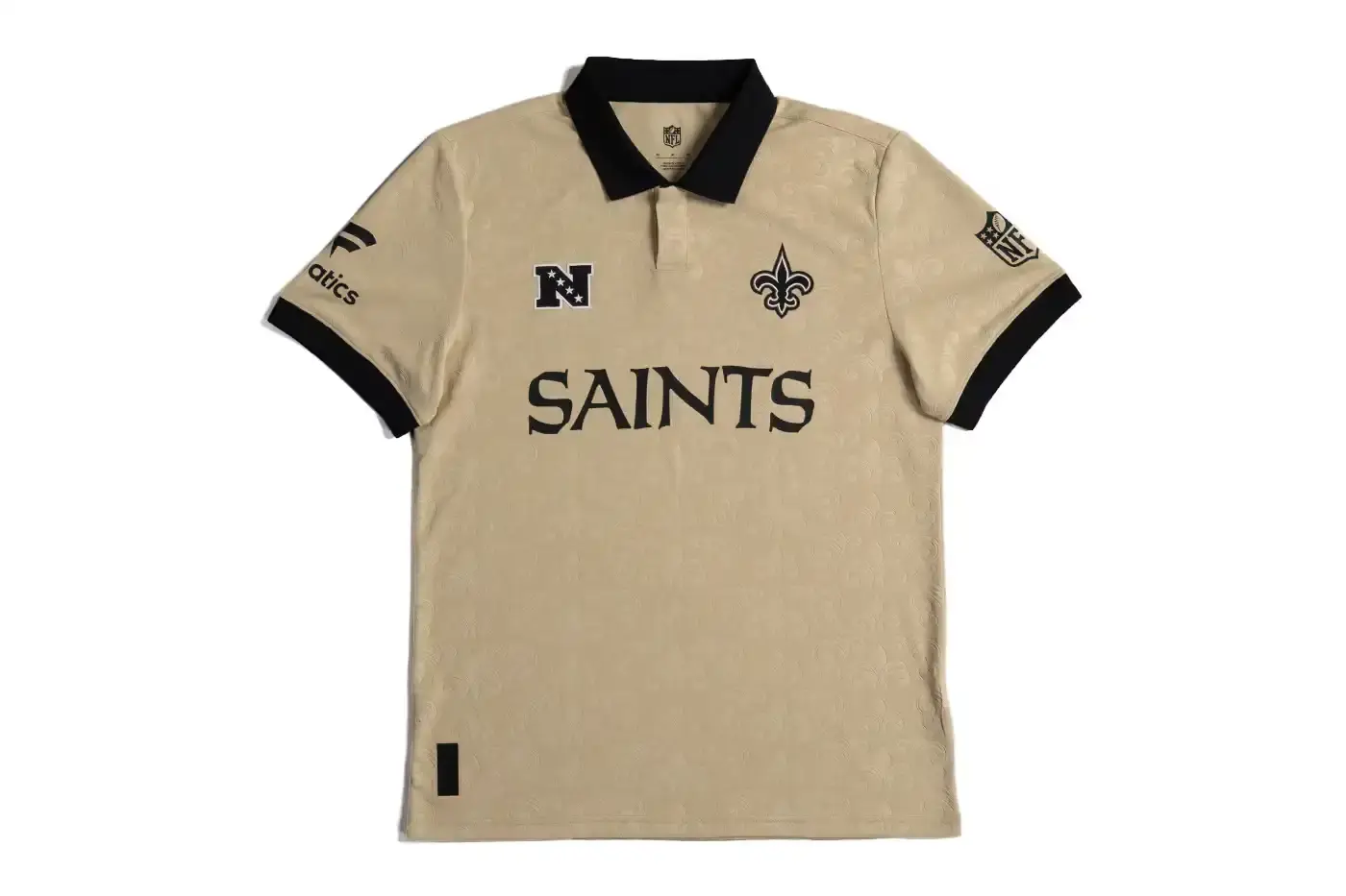 NFL TEAMS GET SOCCER-STYLE JERSEY MAKEOVER image about NFL and Fanatics collaboration creating soccer-style jerseys for all 32 NFL teams, launching at Fanatics Fest NYC event before international distribution. (image 10 of 32)