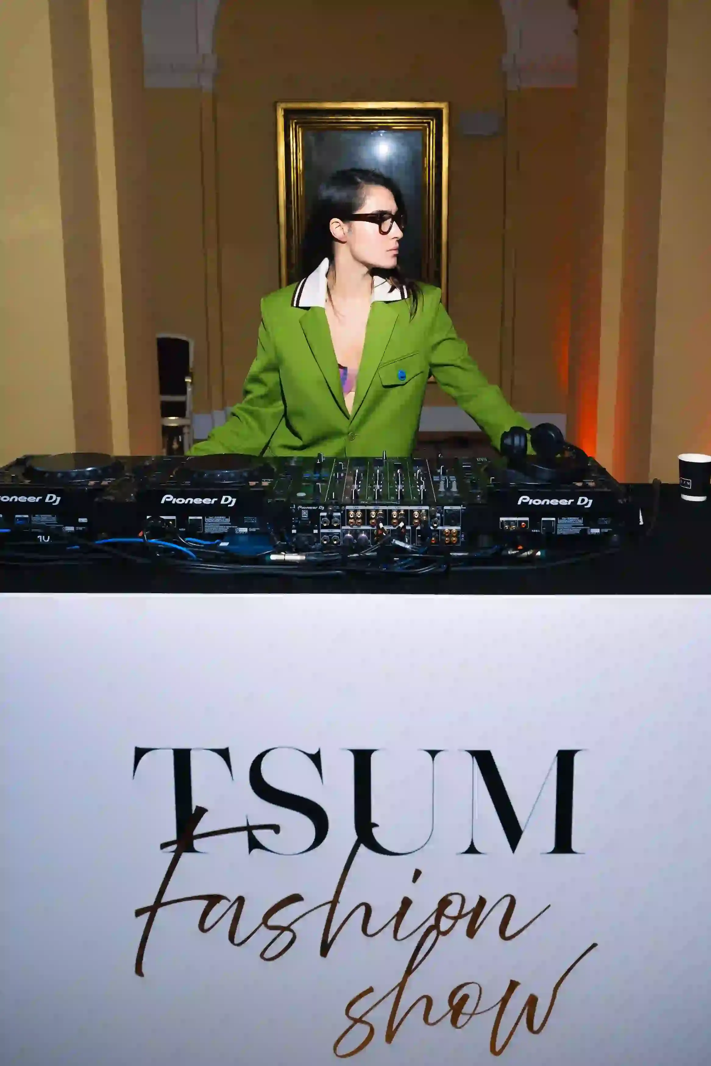 Nika Kubrak (image 5 of 7)