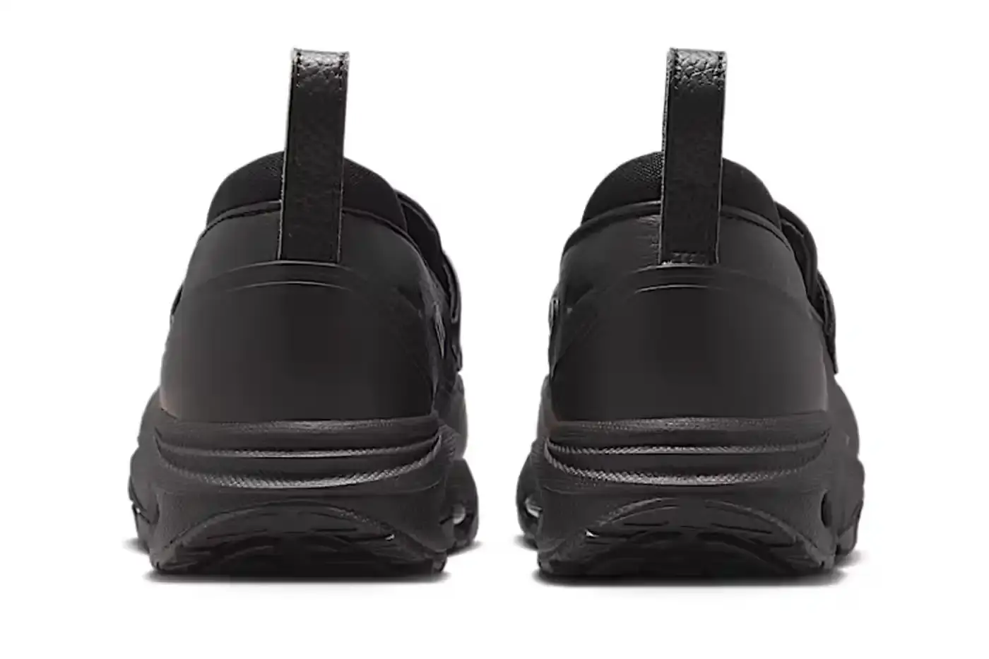 NIKE AIR MAX PHENOMENA BLACK LOAFER LAUNCHES Nike launches the Air Max Phenomena in black, a loafer-style shoe with Air Max cushioning technology, priced at $165 and available for purchase now. (image 4 of 5)
