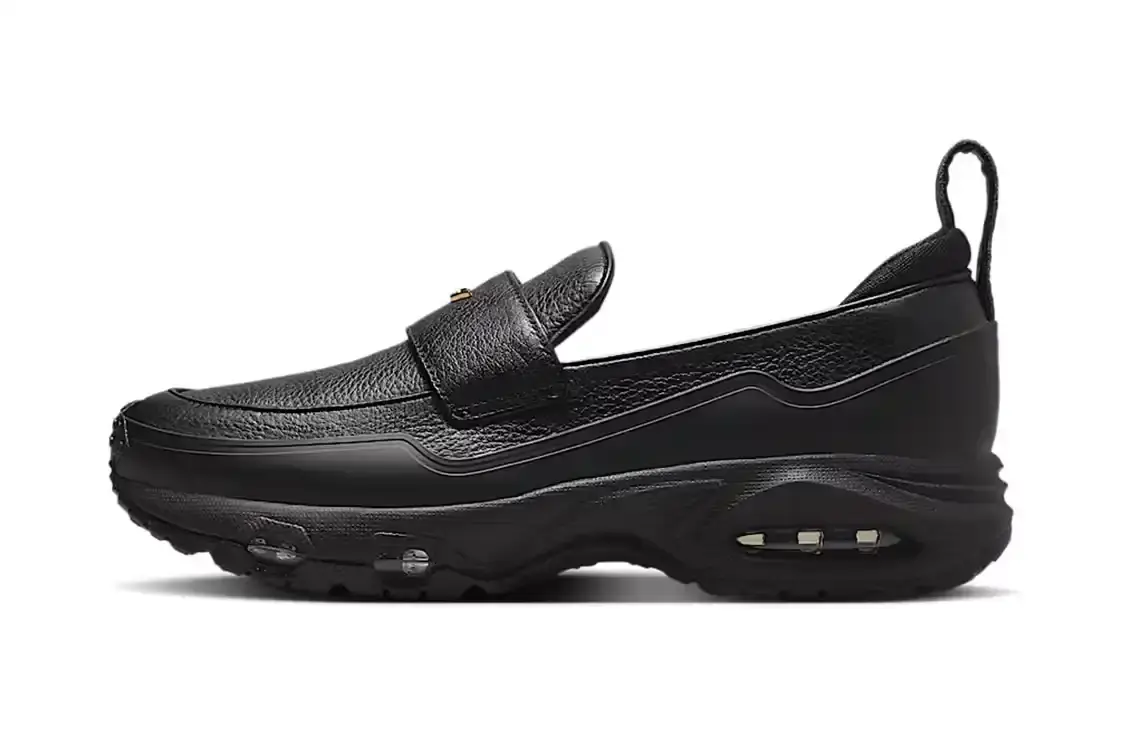 NIKE AIR MAX PHENOMENA BLACK LOAFER LAUNCHES Nike launches the Air Max Phenomena in black, a loafer-style shoe with Air Max cushioning technology, priced at $165 and available for purchase now.