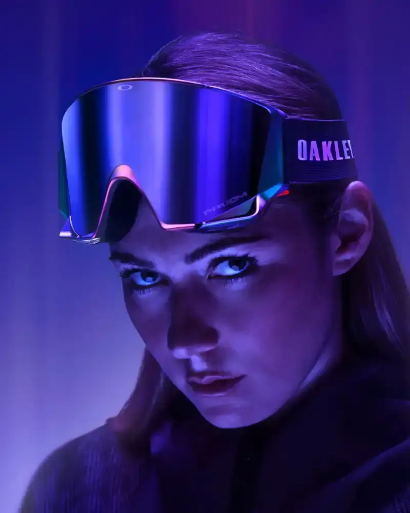 OAKLEY AURA COLLECTION USES COLOR-CHANGING PAINT Oakley introduces the Aura collection featuring eyewear, helmets, and accessories with color-changing paint in purple, green, red, and gold gradients. (image 4 of 6)