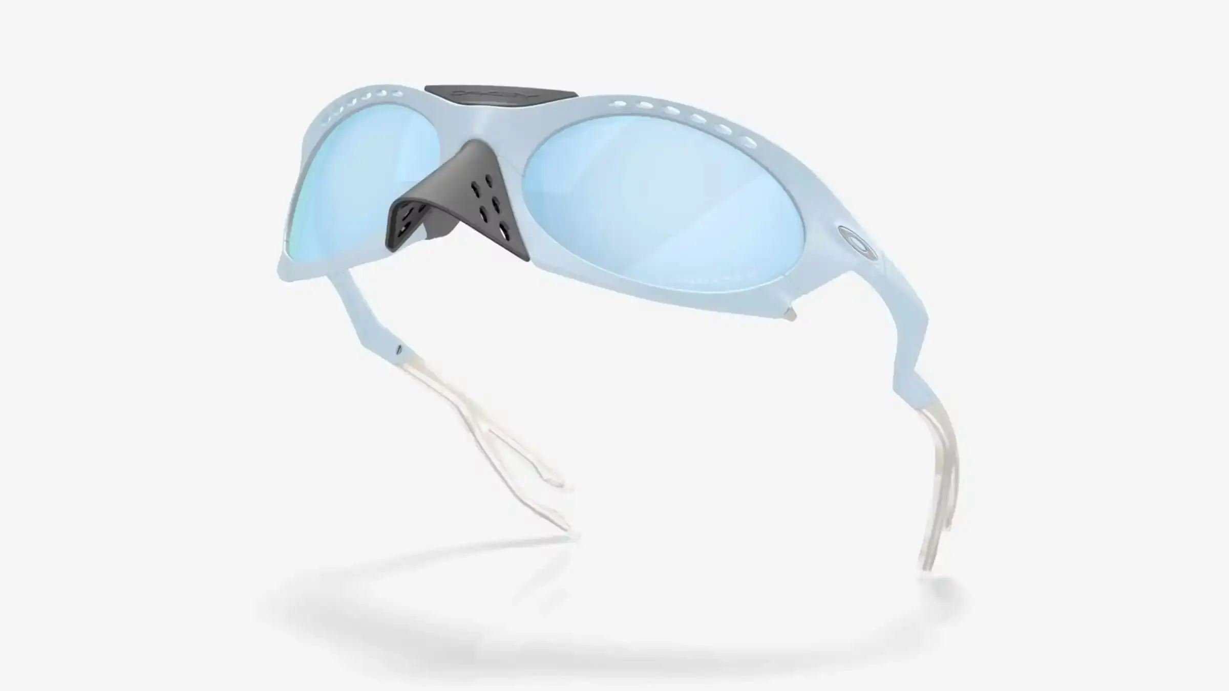 Oakley Close-up view of Oakley Plantaris sunglasses, showcasing organic shapes and removable nosepiece (image 4 of 4)