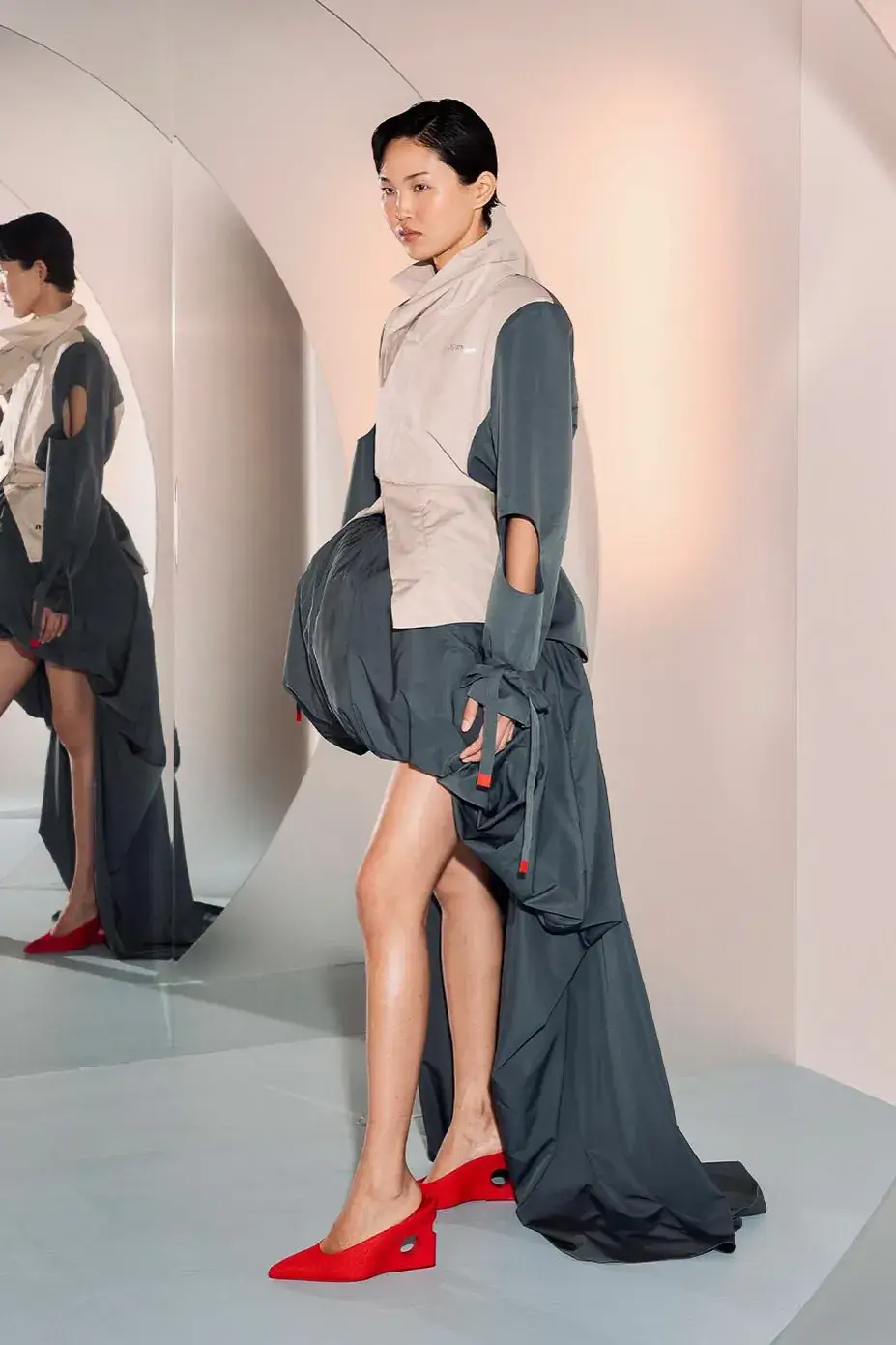 OFF-WHITE PRESENTS IMAGINARY PALACE EXHIBITION IN MILAN image of Off-White's Imaginary Palace exhibition during Milan Fashion Week. The content details ten creative collaborators who reinterpreted ten signature brand items. (image 15 of 30)