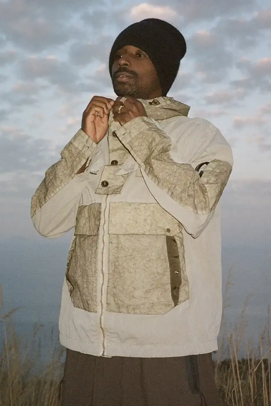 PALACE MEETS C.P. COMPANY: SKATE STYLE FUSES WITH ITALIAN CRAFT A fashion collaboration between Palace and C.P. Company. It details the "C.P. Palace" capsule collection featuring the Goggle Jacket, denim pieces, and various apparel in blue and khaki colors. The article provides information about the collection's availability starting March 28 at C.P. Company and Palace stores in multiple cities, plus a special pop-up at Dover Street Market Paris from March 28-30. (image 4 of 21)
