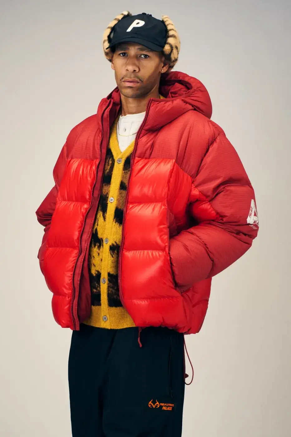PALACE SKATEBOARDS WINTER 2026 COLLECTION image overview detailing the Palace Skateboards Winter 2026 clothing line, release dates, and regional launch times. (image 11 of 21)