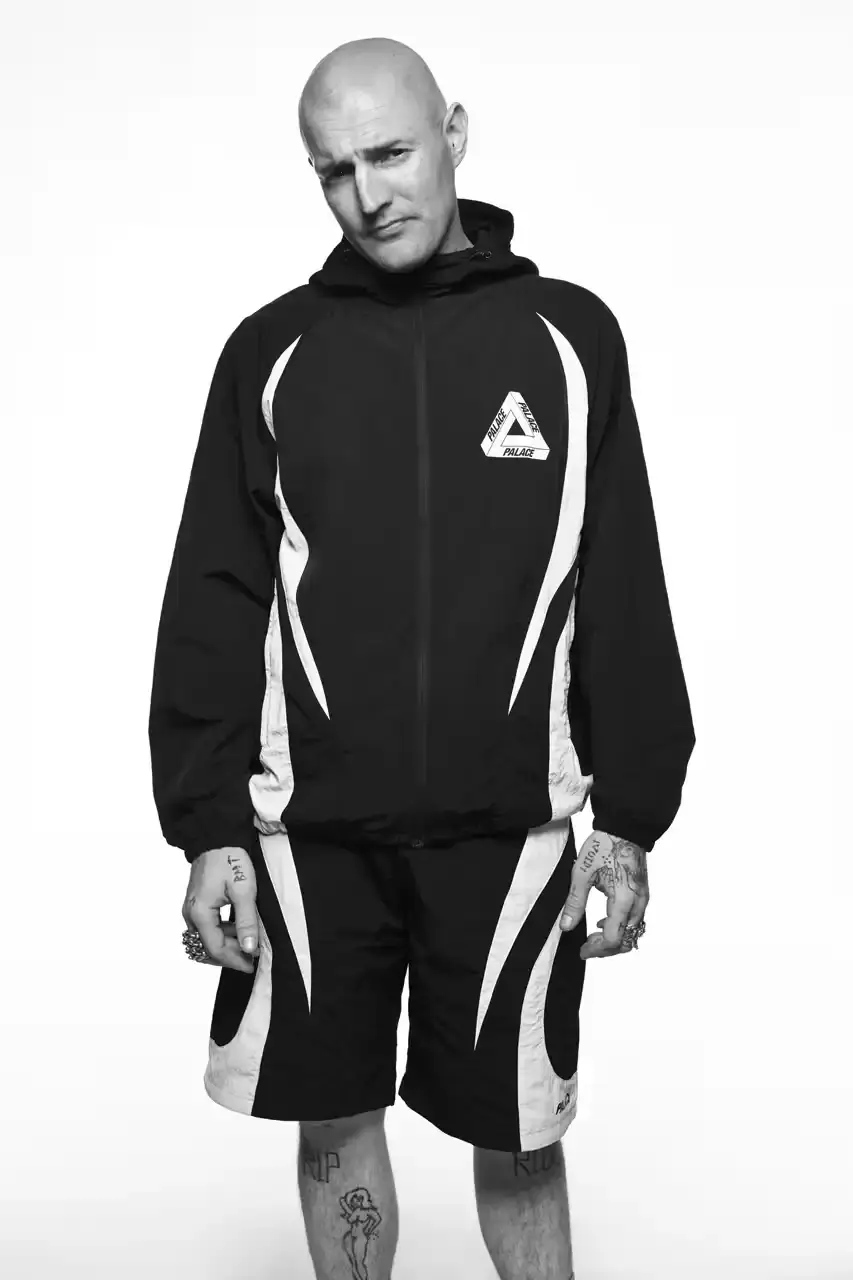 PALACE SUMMER 2025 COLLECTION: LONDON LABEL REVEALS SEASONAL LINEUP image of Palace's Summer 2025 collection announcement, describing the London streetwear brand's new seasonal offerings. It details the collection's design influences (Americana, sportswear, military), highlights key pieces including Los Angeles-themed items, religious iconography adaptations, and mesh garments for warm weather. The text also provides specific release dates and times for different global regions including the UK, Europe, US, Japan, Seoul, and China, with information about both online and physical store availability. (image 27 of 36)