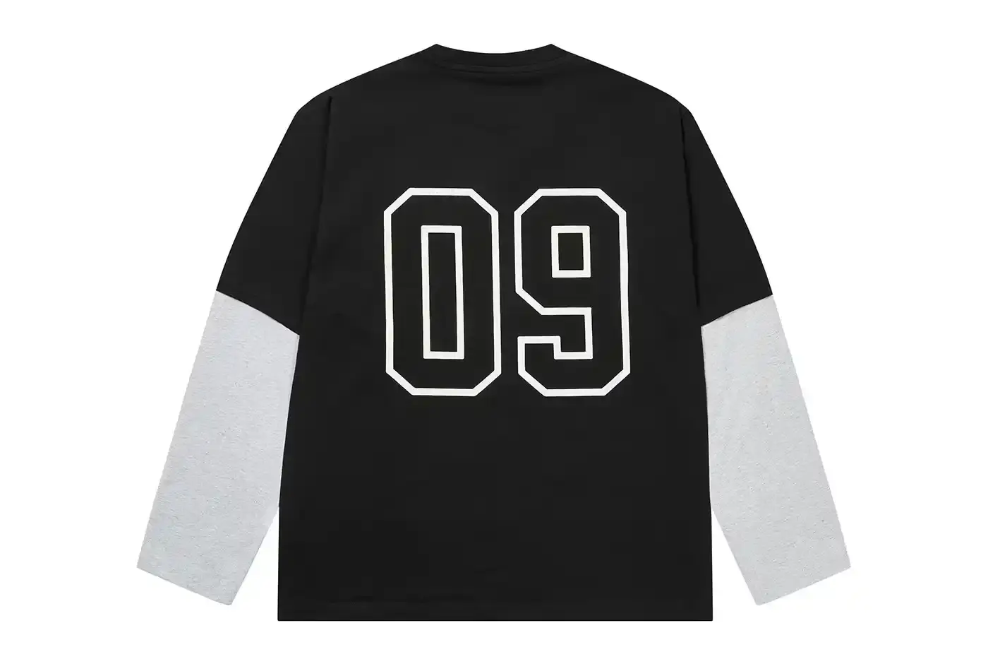 PALACE WINTER DROP 3 GOES GLOBAL Palace Skateboards launches third Winter drop with football jerseys, tracksuits, and accessories featuring France, Ireland, Italy, and Scotland themes. (image 22 of 43)