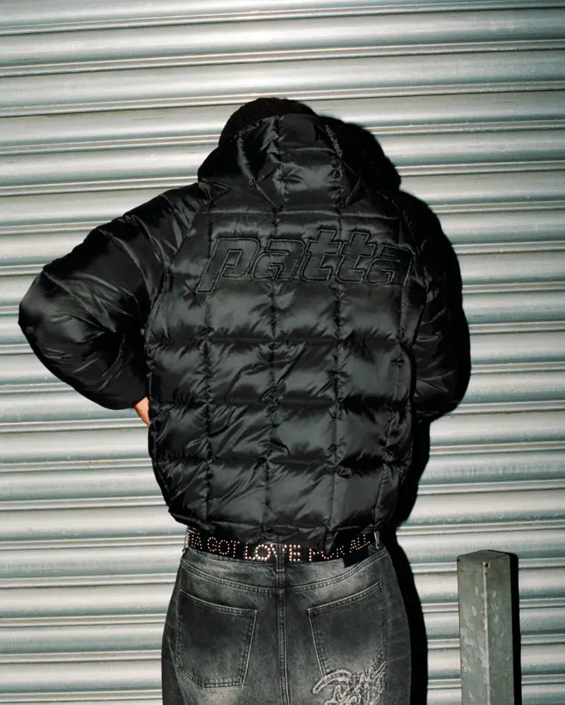 PATTA FALL WINTER 2026 COLLECTION DETAILS image Overview of Patta Fall Winter 2026 apparel release including product pricing in euros, color palettes, and store launch dates. (image 34 of 48)