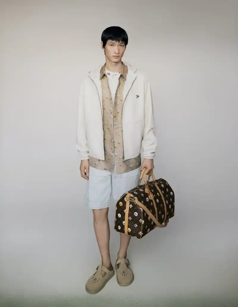 PHARRELL WILLIAMS UNVEILS LV SPRING MENSWEAR CAPSULE image about Pharrell Williams' new spring menswear capsule collection for Louis Vuitton featuring seasonal colors, tailoring details, and house motifs. (image 19 of 24)