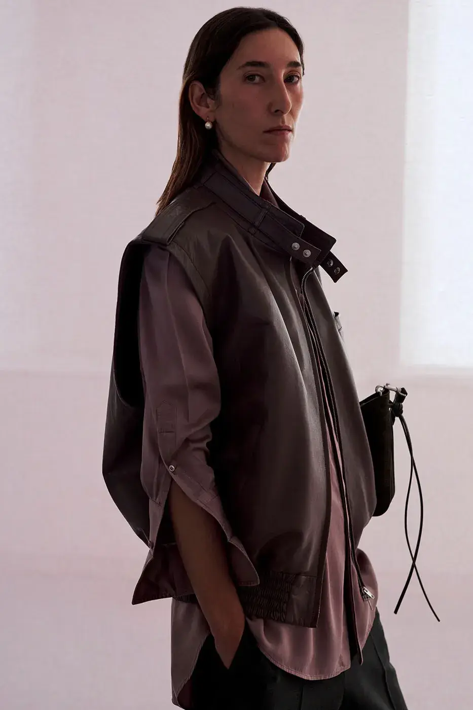 PHOEBE PHILO REVEALS COLLECTION F FOR EARLY 2027 Phoebe Philo previewed Collection F, a range of clothing, shoes, leather goods and accessories. Delivery runs from early 2027 through June 2027 online and in selected stores. (image 39 of 39)