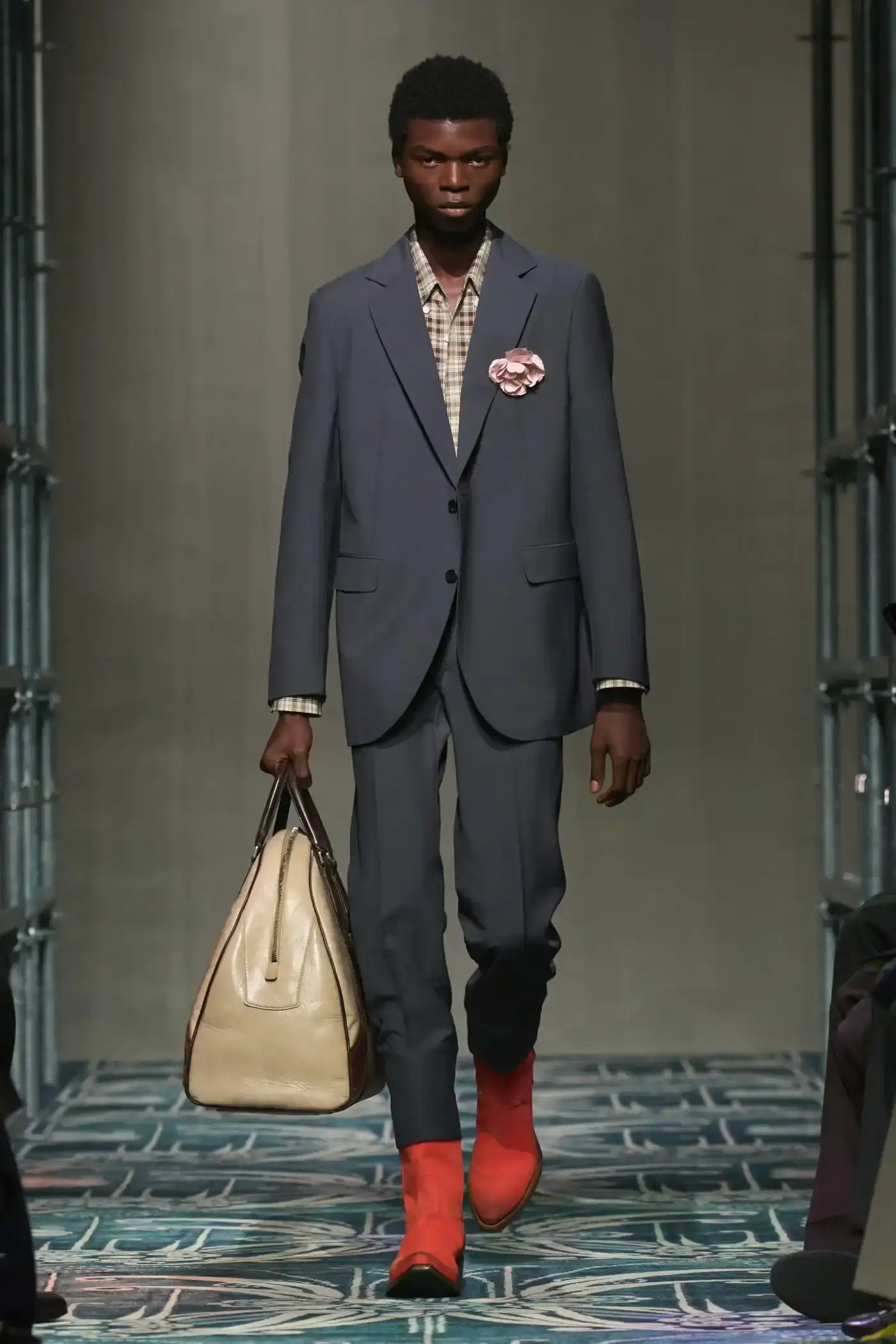 Filippo Fior/Gorunway.com/Vogue Runway Filippo Fior/Gorunway.com/Vogue Runway (image 49 of 57)