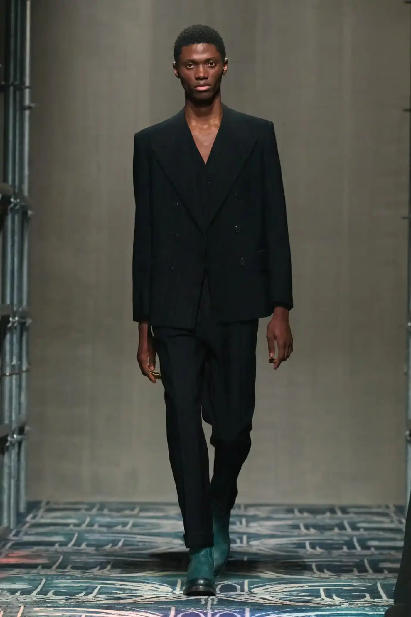 Filippo Fior/Gorunway.com/Vogue Runway Filippo Fior/Gorunway.com/Vogue Runway (image 31 of 57)