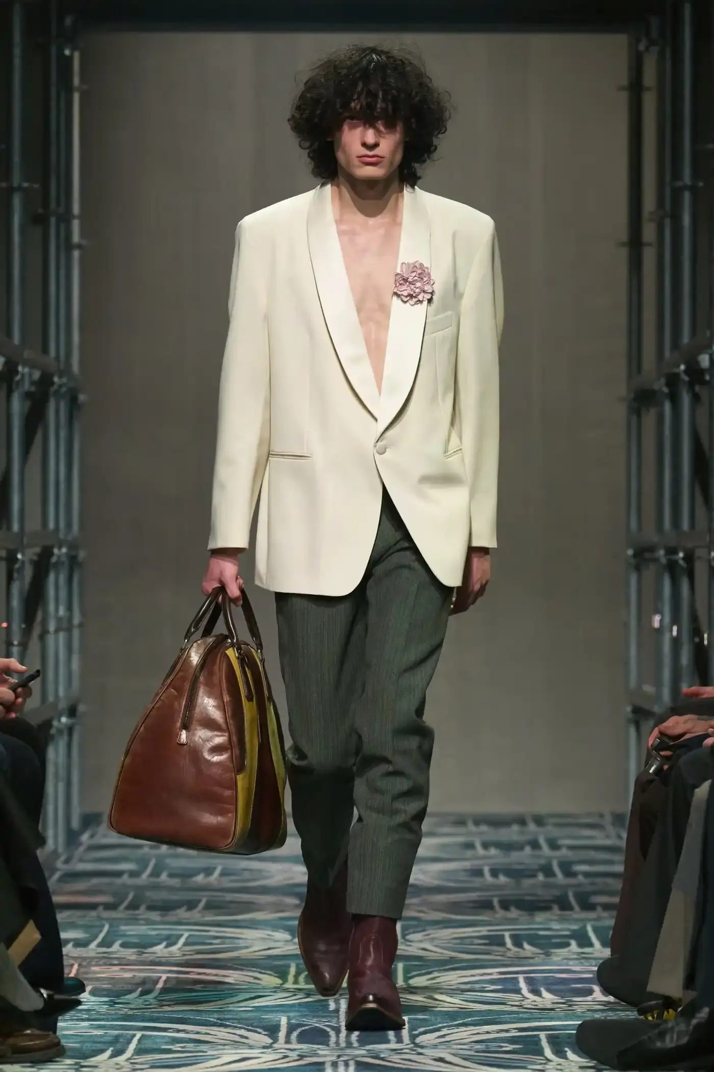 Filippo Fior/Gorunway.com/Vogue Runway Filippo Fior/Gorunway.com/Vogue Runway (image 32 of 57)