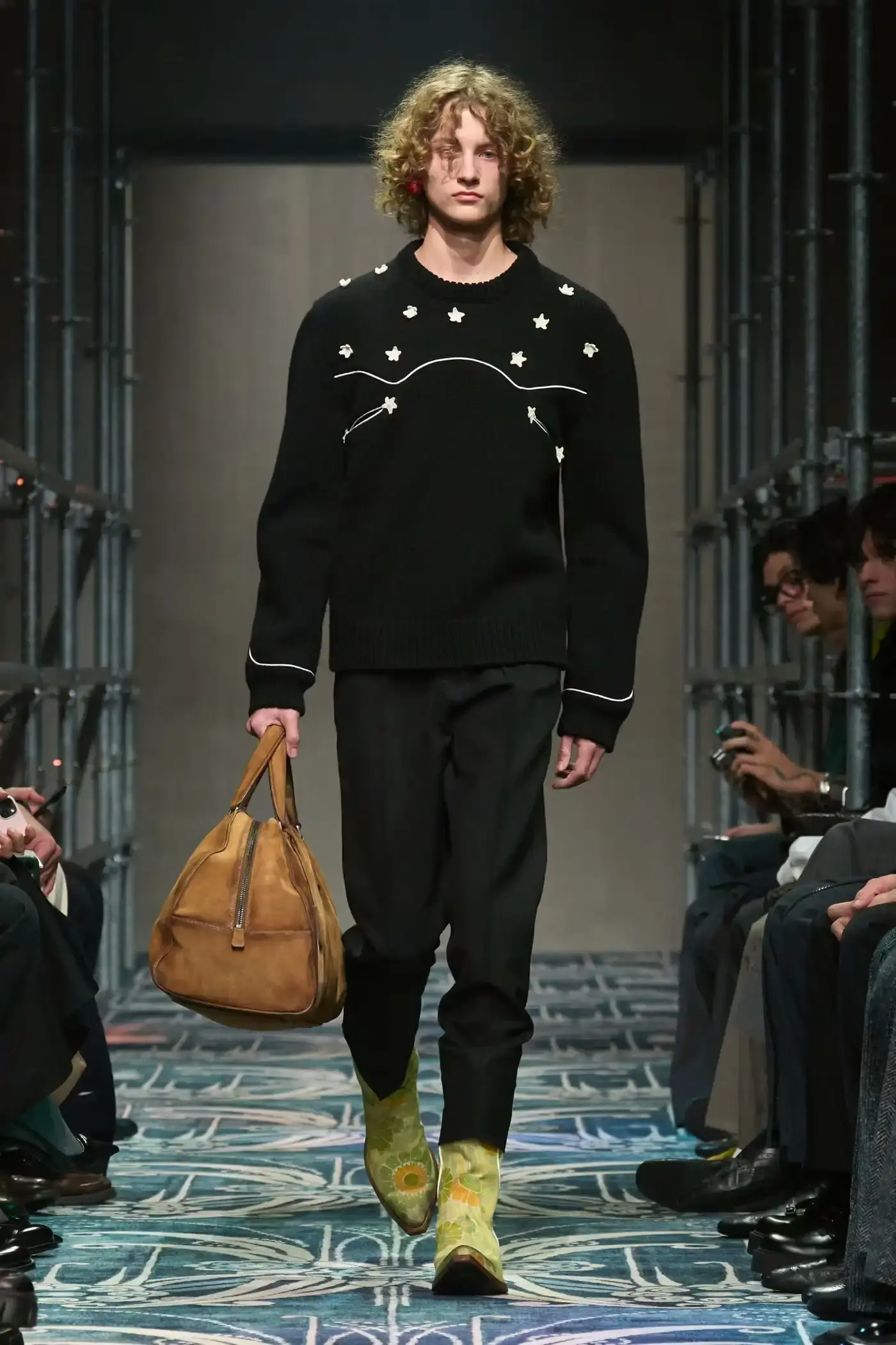 Filippo Fior/Gorunway.com/Vogue Runway Filippo Fior/Gorunway.com/Vogue Runway (image 43 of 57)