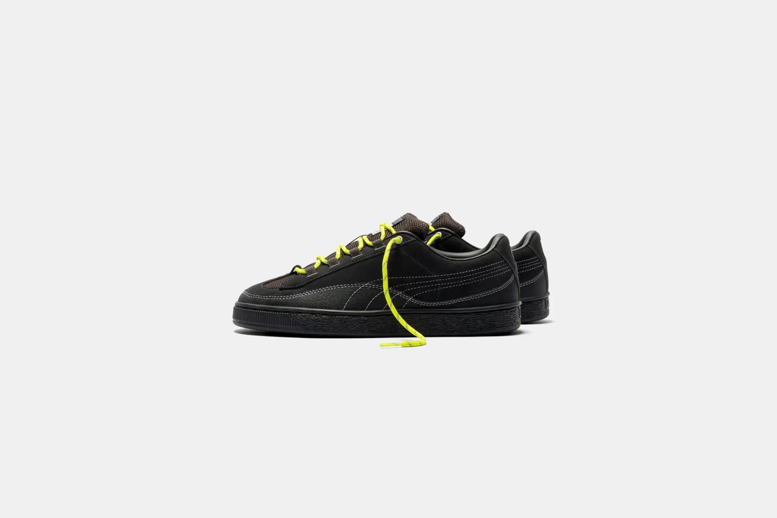 PUMA UNVEILS ITS FIRST COLLAB WITH ARIES PUMA UNVEILS ITS FIRST COLLAB WITH ARIES (image 9 of 9)
