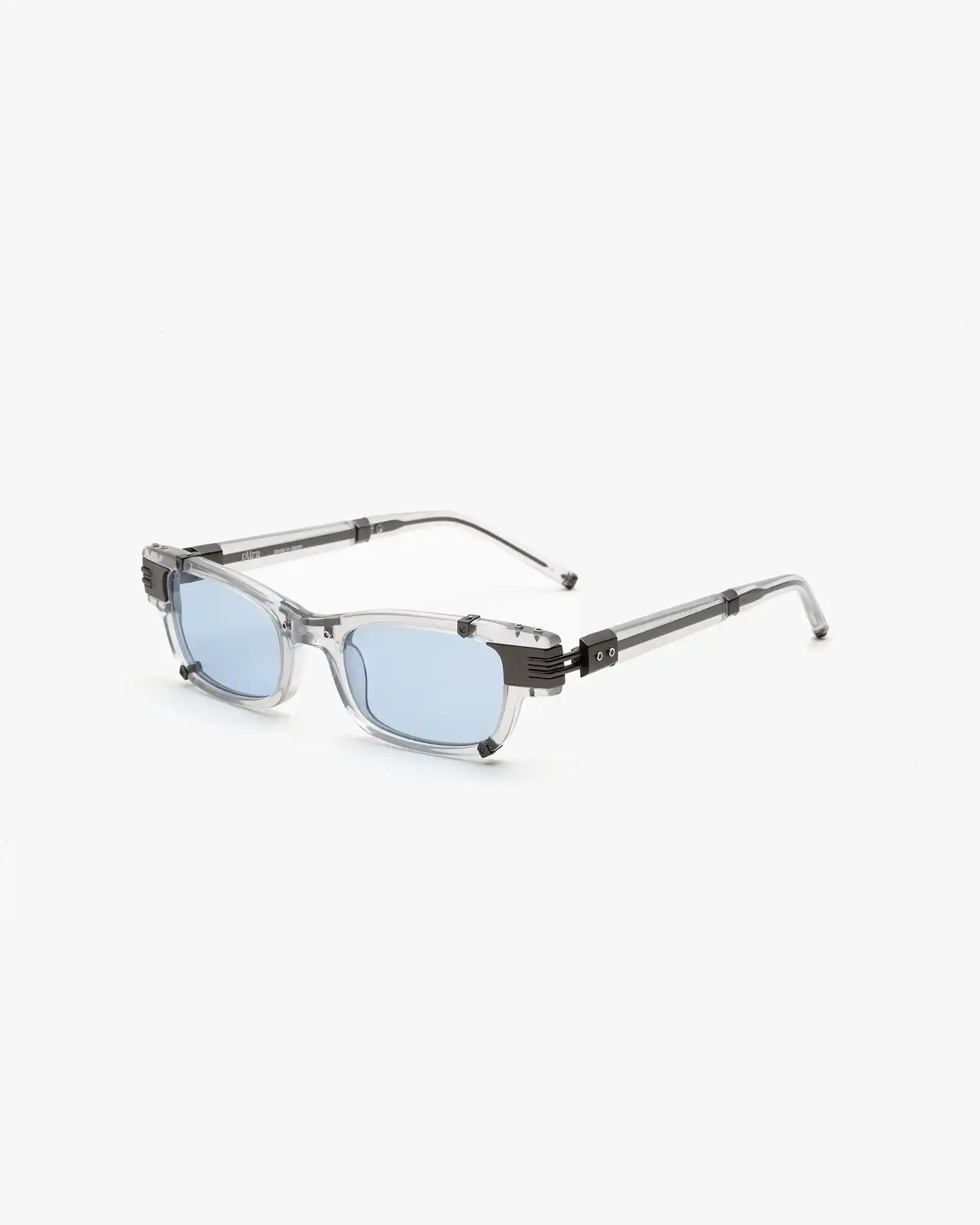 PÜRA UNVEILS NEW OPTICS COLLECTION INSPIRED BY BRUTALIST ARCHITECTURE Püra, a multidisciplinary fashion brand, launches a new sunglasses collection inspired by brutalist architecture (image 7 of 8)