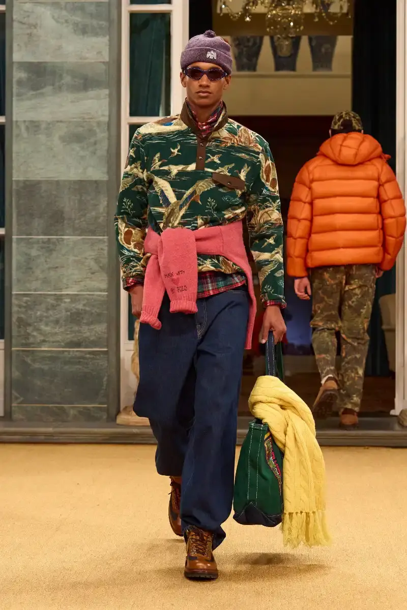 RALPH LAUREN FALL 2026 MENSWEAR IN MILAN Ralph Lauren Fall 2026 menswear collection presentation at Milan's Palazzo Ralph Lauren, featuring Purple Label and Polo lines with traditional craftsmanship. (image 66 of 73)