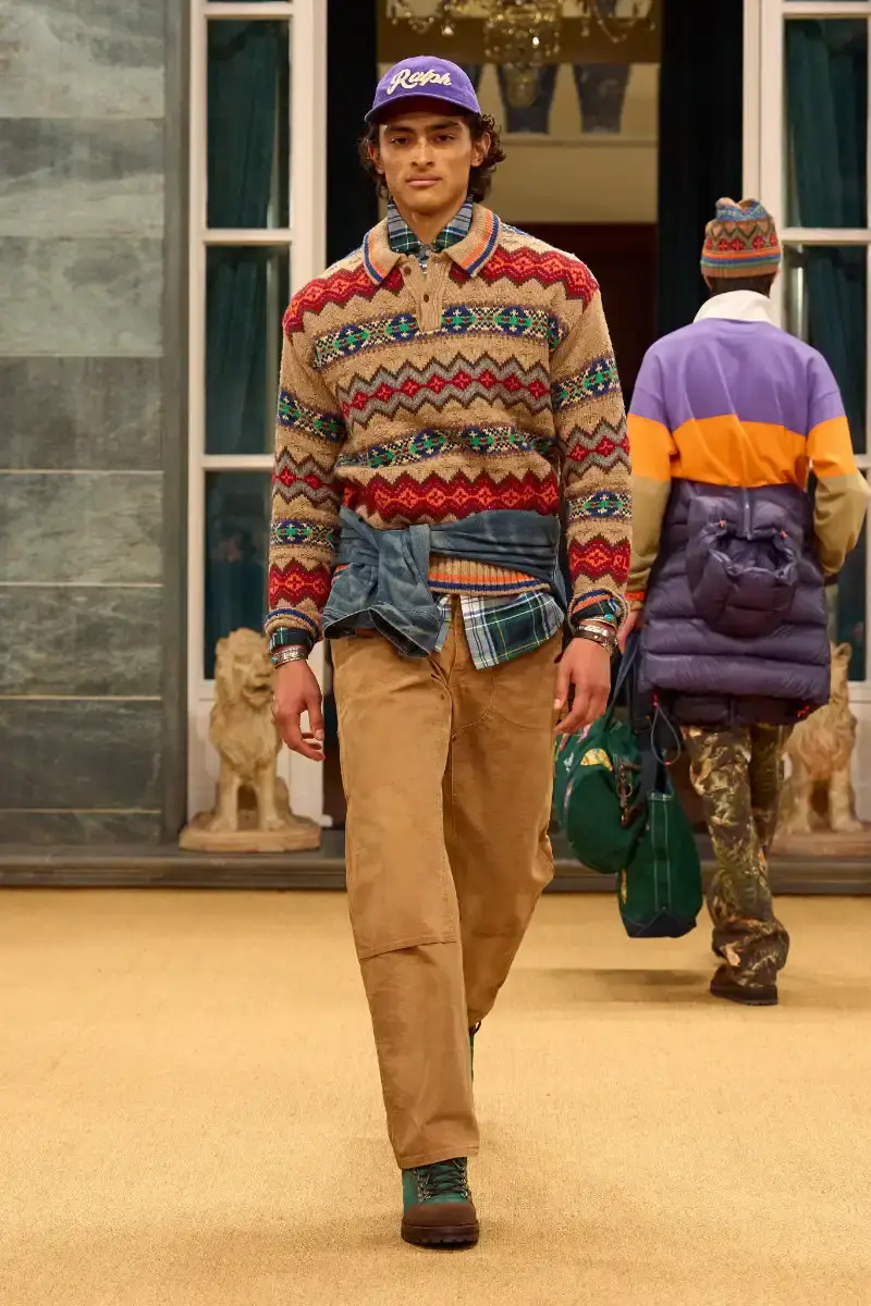RALPH LAUREN FALL 2026 MENSWEAR IN MILAN Ralph Lauren Fall 2026 menswear collection presentation at Milan's Palazzo Ralph Lauren, featuring Purple Label and Polo lines with traditional craftsmanship. (image 70 of 73)