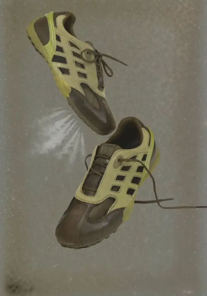 ROBYN LYNCH REWORKS GEOX SNAKE FOR 20TH YEAR Irish menswear designer Robyn Lynch collaborates with Italian footwear brand Geox to redesign the Snake sneaker, celebrating 20 years of the silhouette with five new versions launching in February 2026. (image 6 of 7)