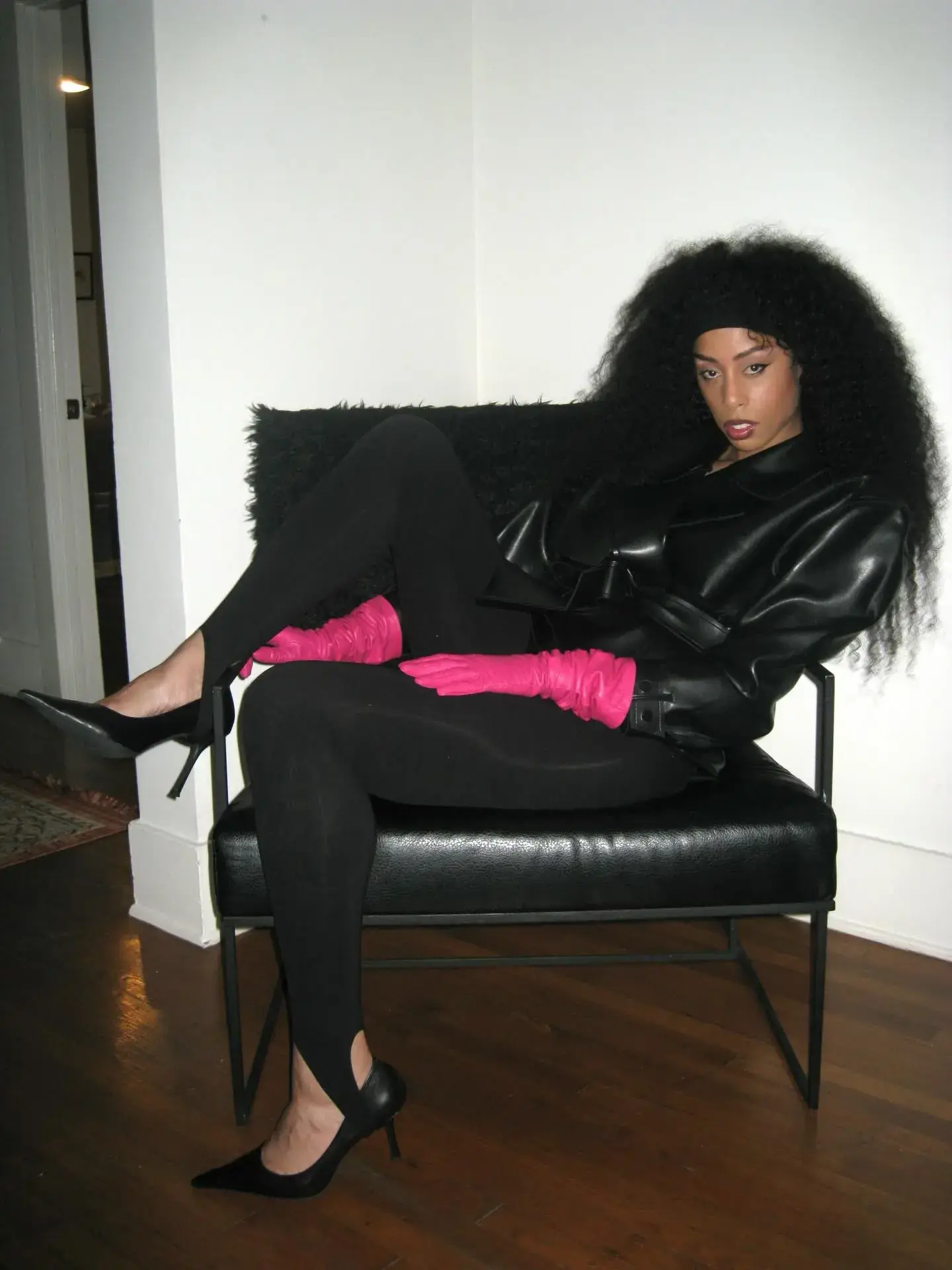 Interview with R&B artist Rochelle Jordan discussing music creation, industry evolution, and live performance ahead of Milan concert