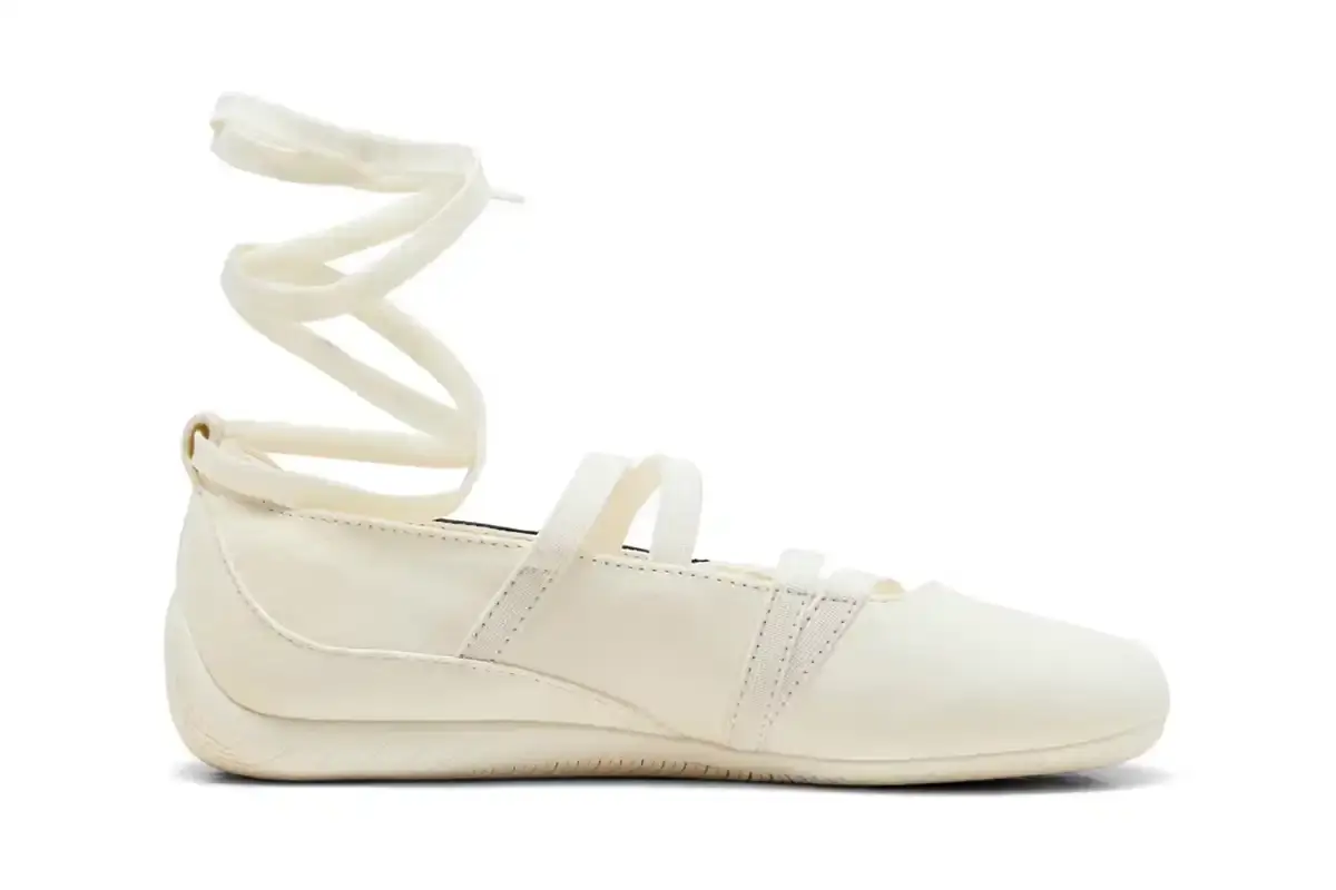ROSÉ PARTNERS WITH PUMA FOR SPEEDCAT FOOTWEAR LINE image about ROSÉ's footwear collaboration with PUMA, detailing two sneaker models with specific design features, colorways, and product specifications. The content includes information about ballet-inspired elements, color options, and release details for the ROSIE collection. (image 10 of 11)