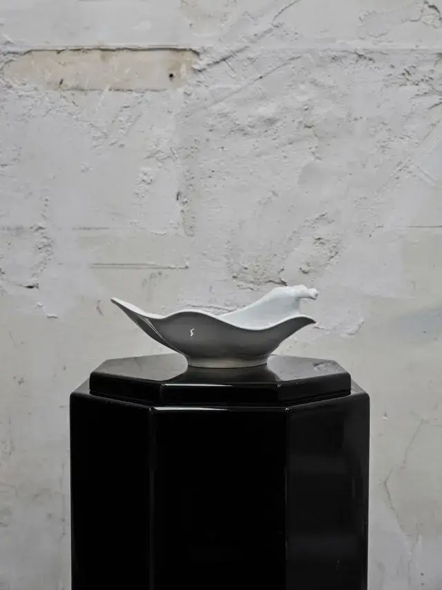 SAHI OPENS ITS FIRST PARIS EXHIBITION, LAST SPRING image about SAHI, the Paris gallery founded by Deniz Başman, and Last Spring, its first exhibition at 38 rue du Vertbois, with dates, themes, featured makers and visit details. (image 9 of 10)
